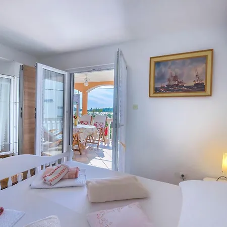 Apartment Ivanka On The *