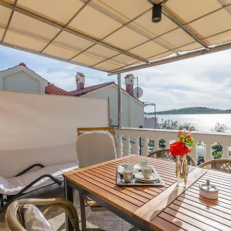 Ivanka On The Lejlighed *