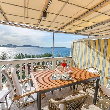 דירה Ivanka On The וודיצה