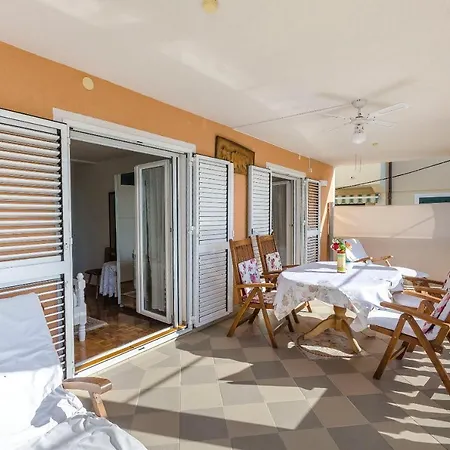 Lejlighed Ivanka On The *