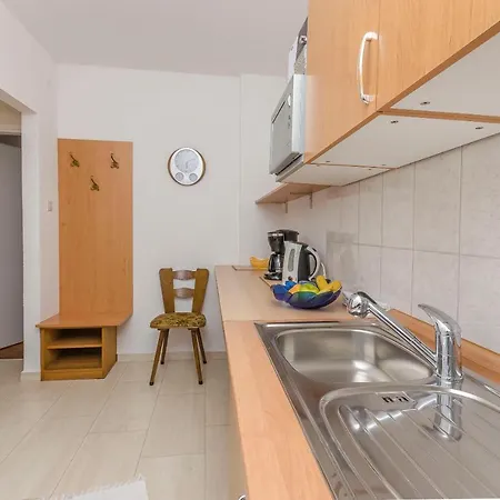 Ivanka On The Apartment