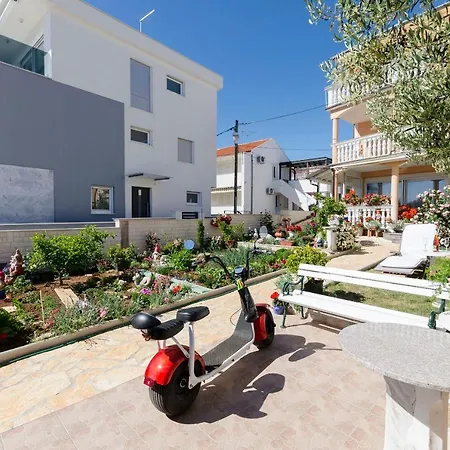 Apartment Ivanka On The *