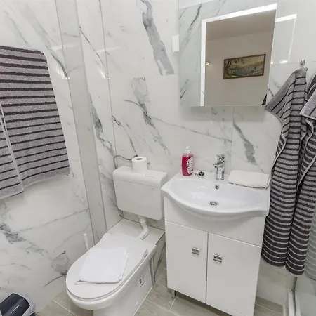 Ivanka On The * וודיצה