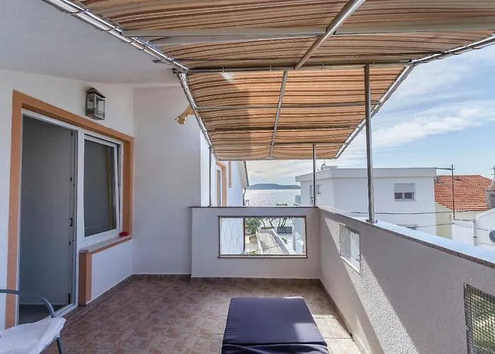 Lägenhet Ivanka On The