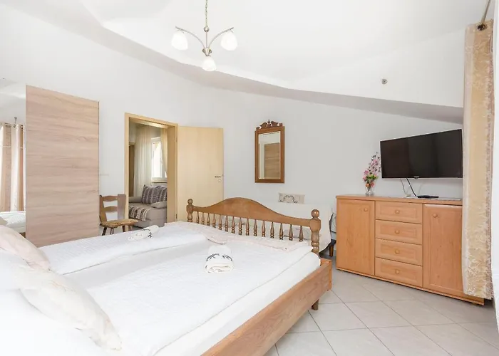 Apartman Ivanka On The