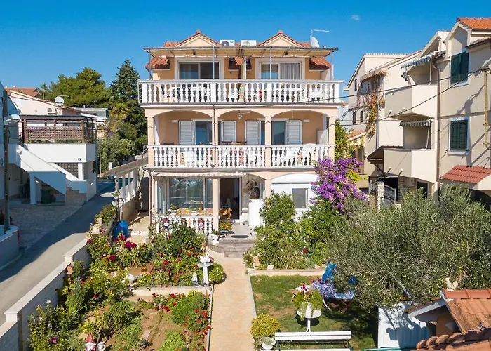 Apartman Ivanka On The Vodice